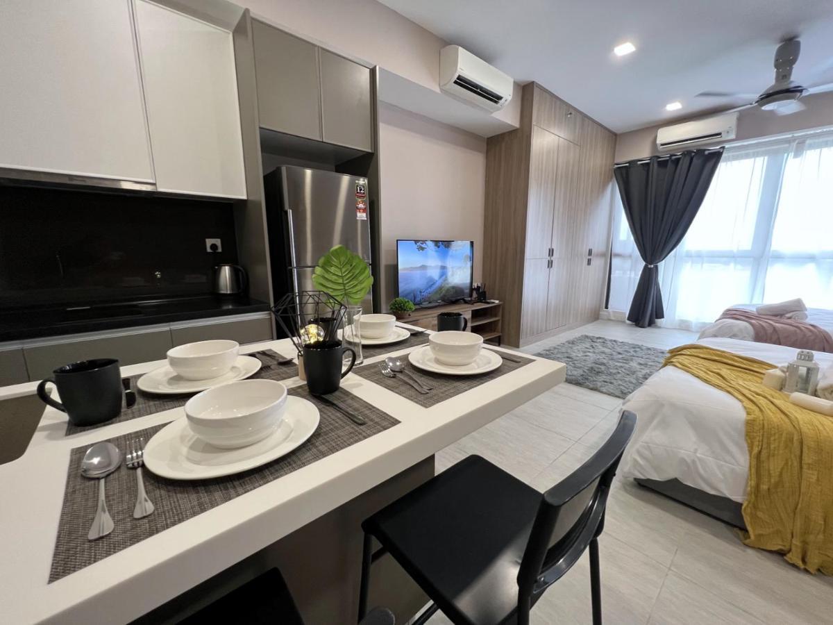 Free Parking # 2 Bed Family Bellsuite - Sepang Klia Kota Warisan Extérieur photo