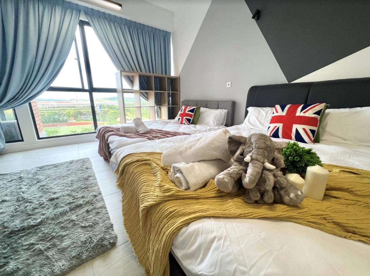Free Parking # 2 Bed Family Bellsuite - Sepang Klia Kota Warisan Extérieur photo