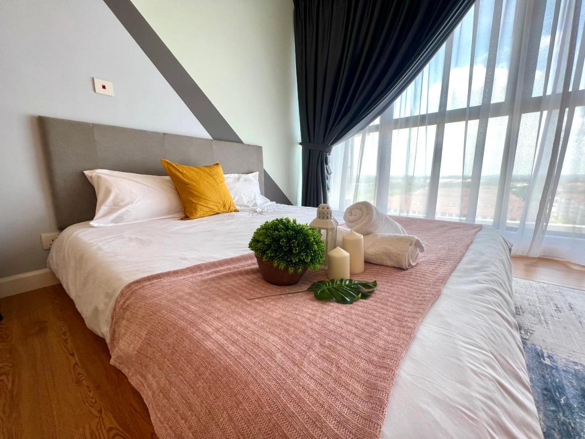 Free Parking # 2 Bed Family Bellsuite - Sepang Klia Kota Warisan Extérieur photo