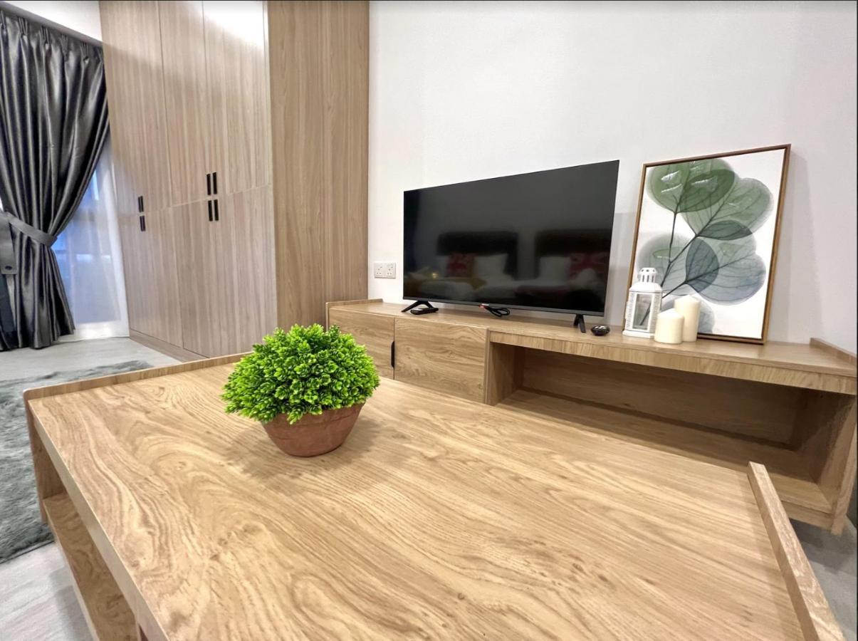 Free Parking # 2 Bed Family Bellsuite - Sepang Klia Kota Warisan Extérieur photo