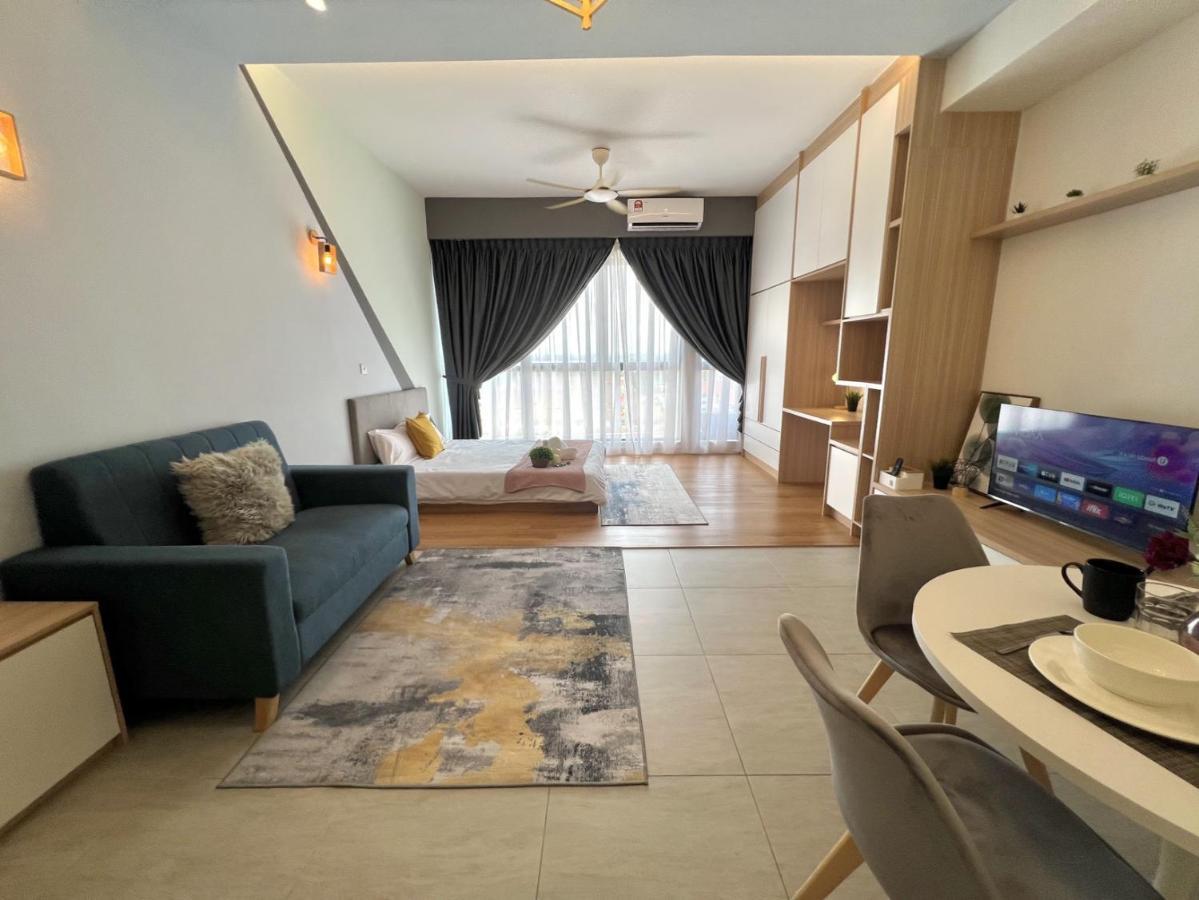 Free Parking # 2 Bed Family Bellsuite - Sepang Klia Kota Warisan Extérieur photo
