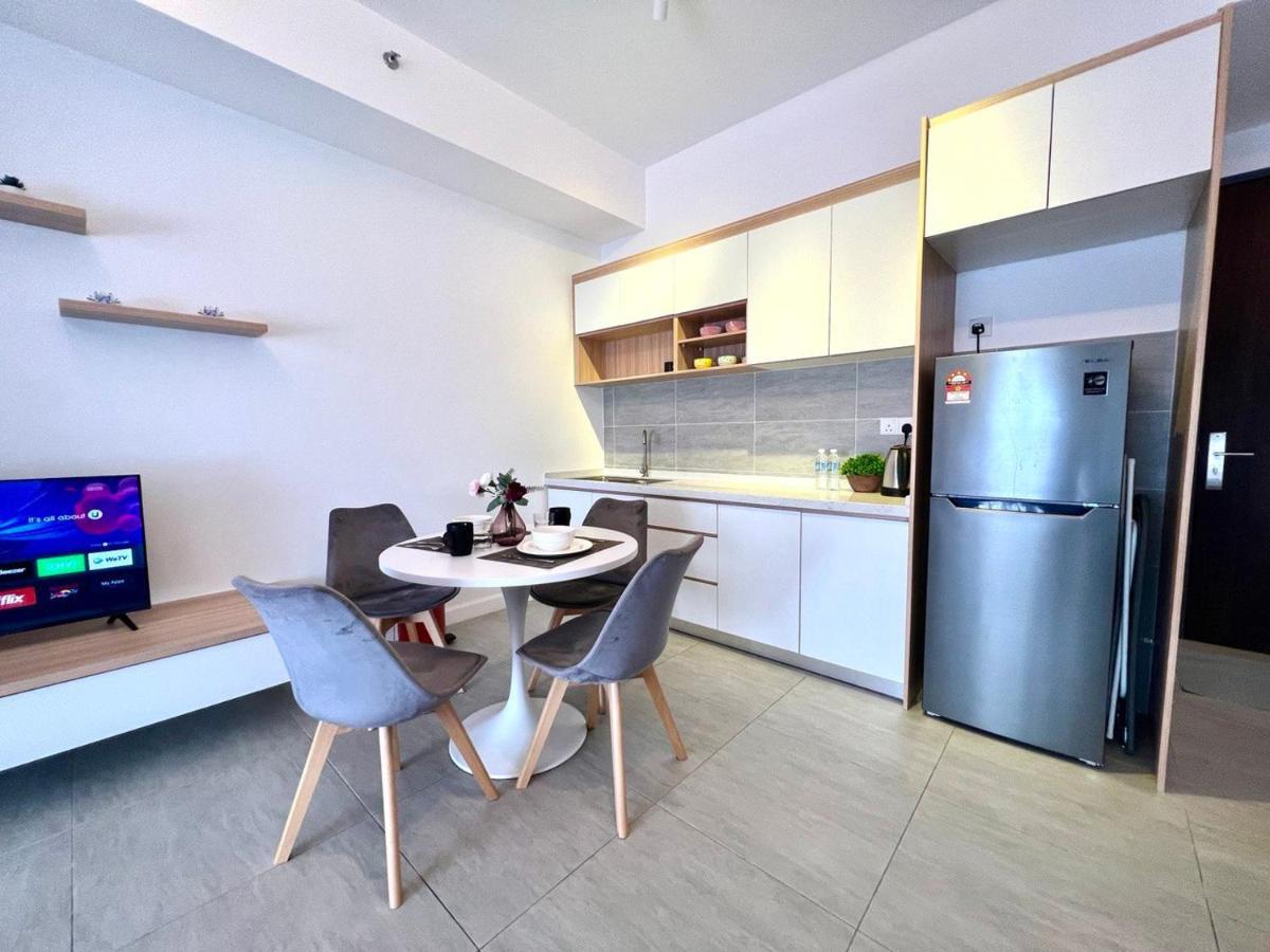 Free Parking # 2 Bed Family Bellsuite - Sepang Klia Kota Warisan Extérieur photo