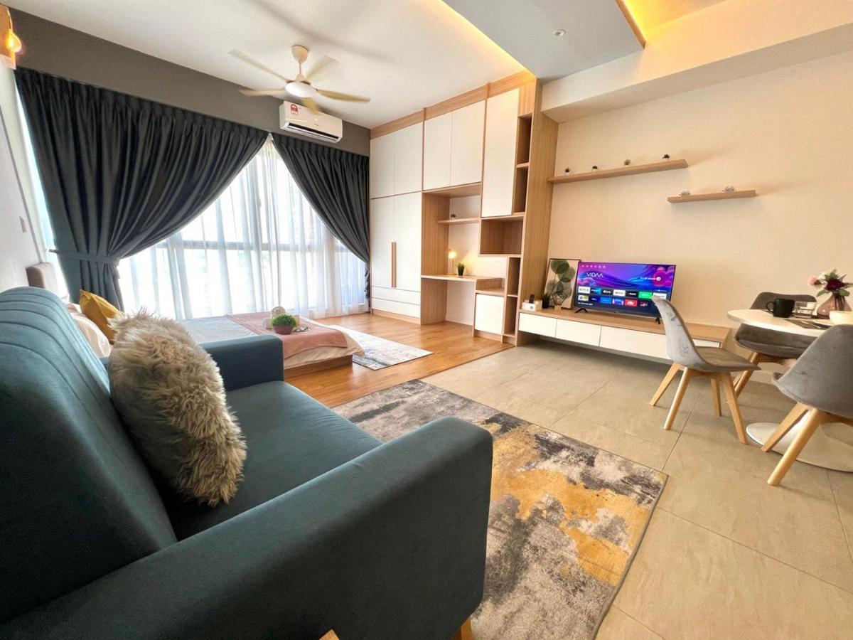 Free Parking # 2 Bed Family Bellsuite - Sepang Klia Kota Warisan Extérieur photo